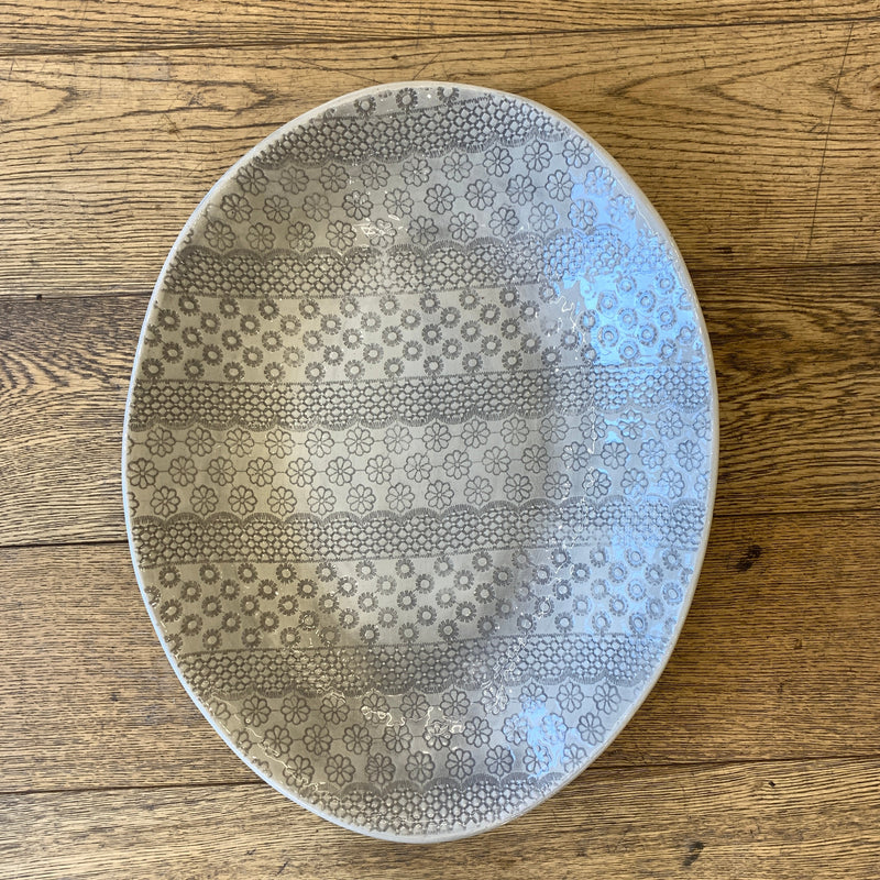Wonki Ware Oval Pebble Dish | XL