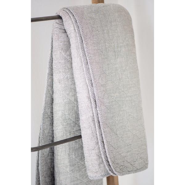 Quilt | Charcoal/White Stripe