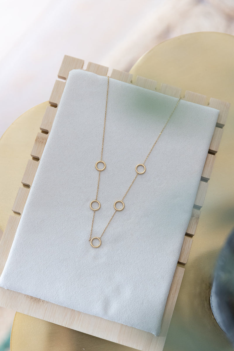 5 Circles Necklace