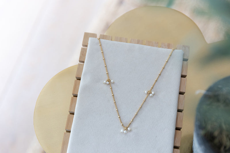 Cluster Pearl Necklace