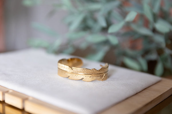 Gold Bangle | Feather
