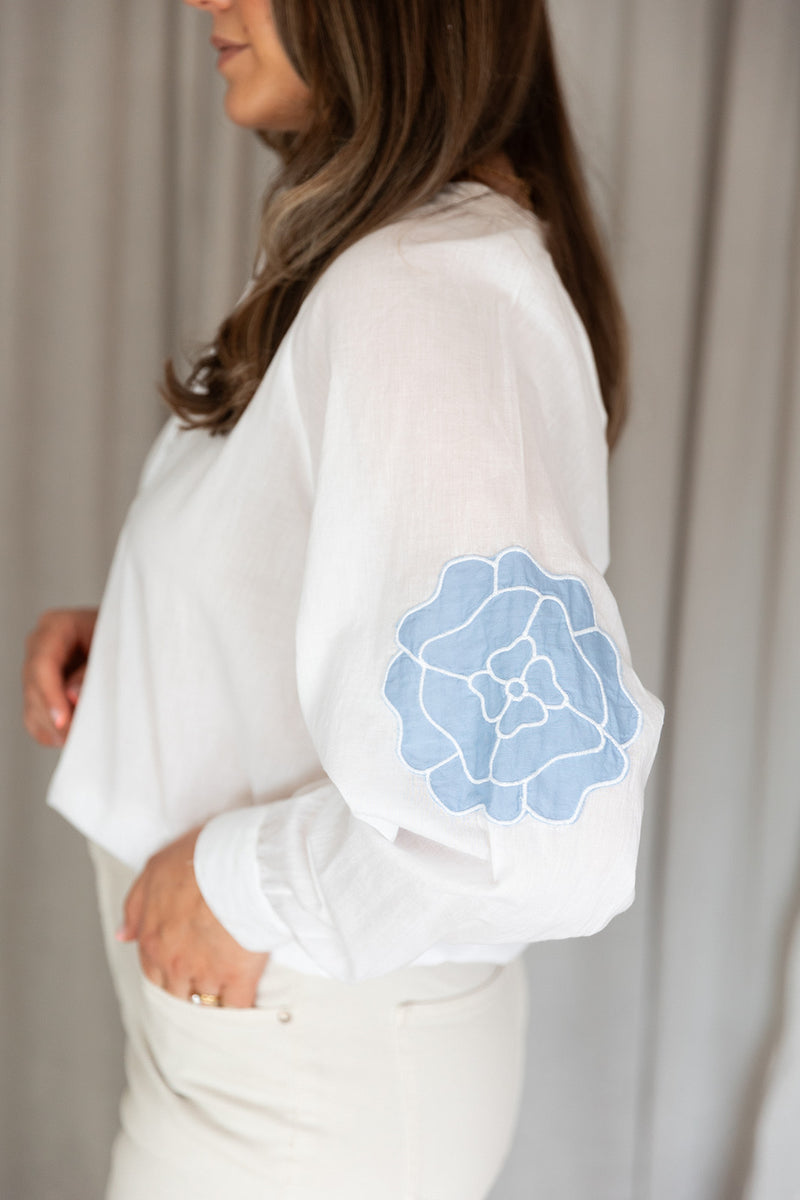 Peony Top | White/Blue