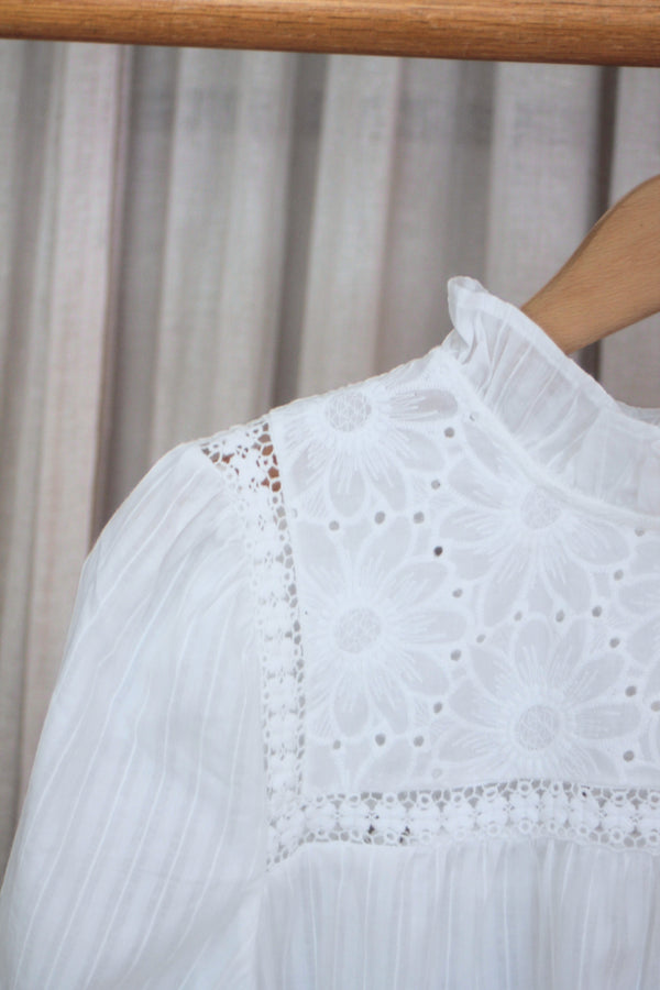Daisy Top