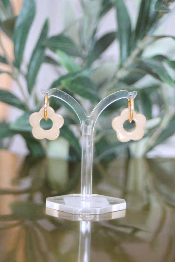 Flower Earrings | Beige