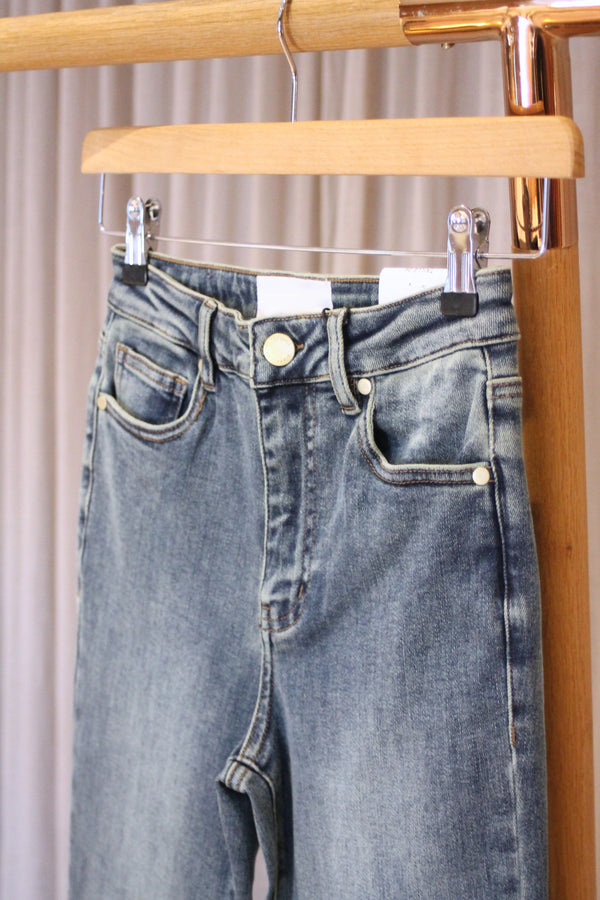 Lancelot Jeans | Edge