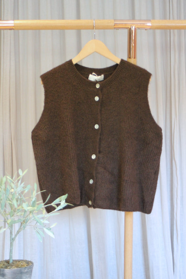 Tara Buttoned Tank | Brown