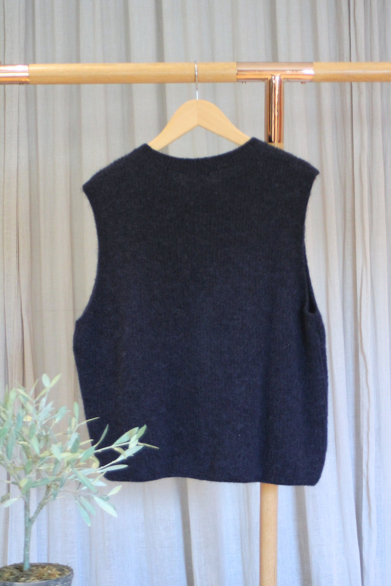 Tara Buttoned Tank | Navy