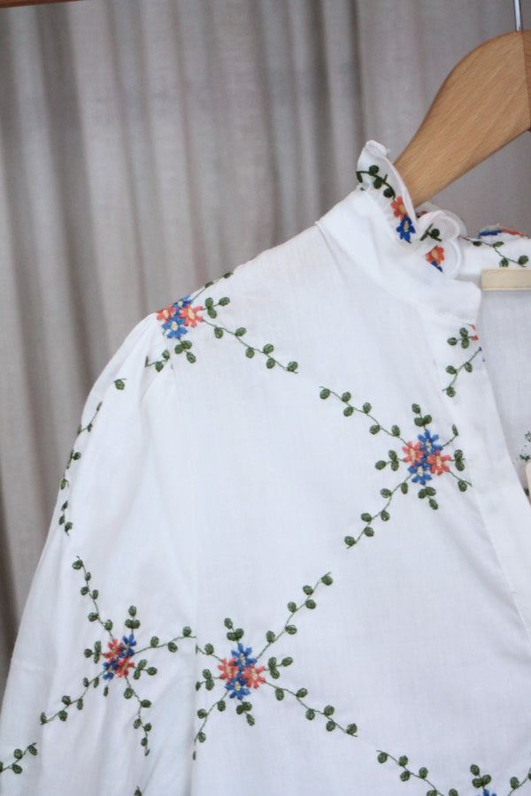 Trellis Top