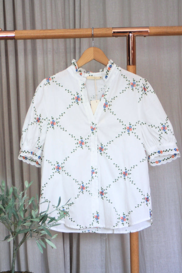 Trellis Top