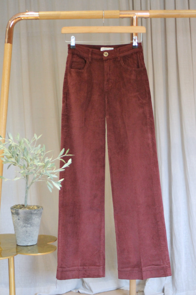 Cords | Burgundy
