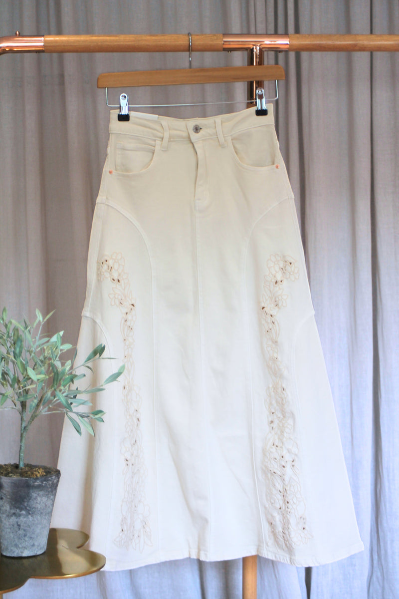 Embroidered Denim Skirt | Ecru