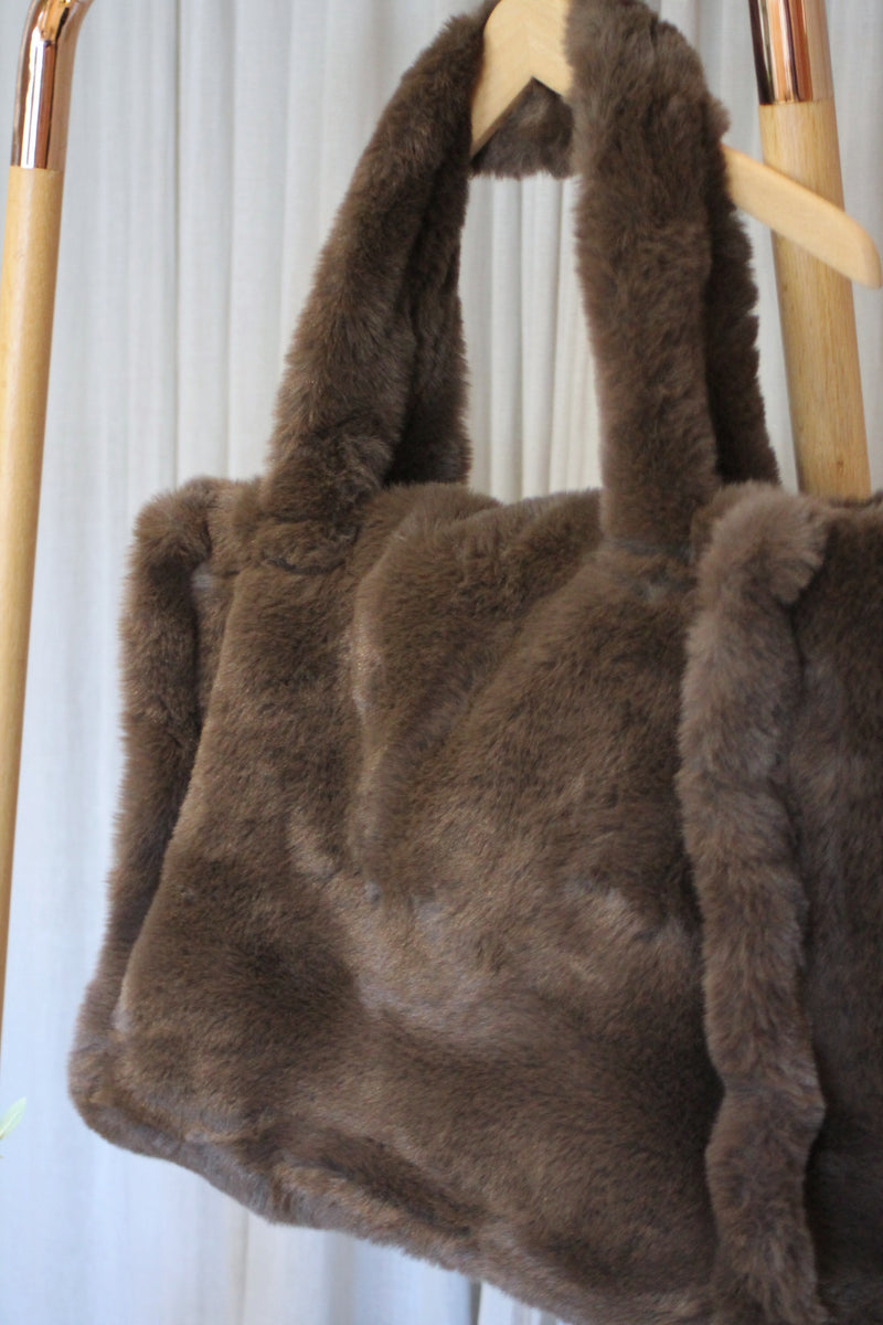Chamonix Tote Bag