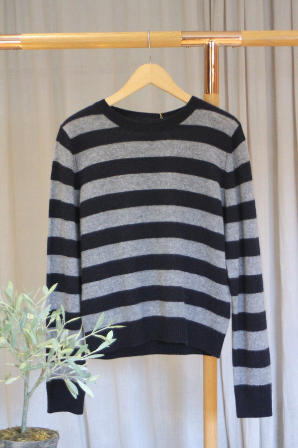 Stripe Crew | Navy/Cloudy