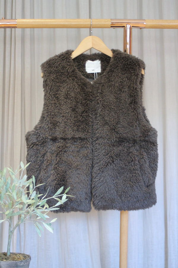Sesame Gilet | Grey