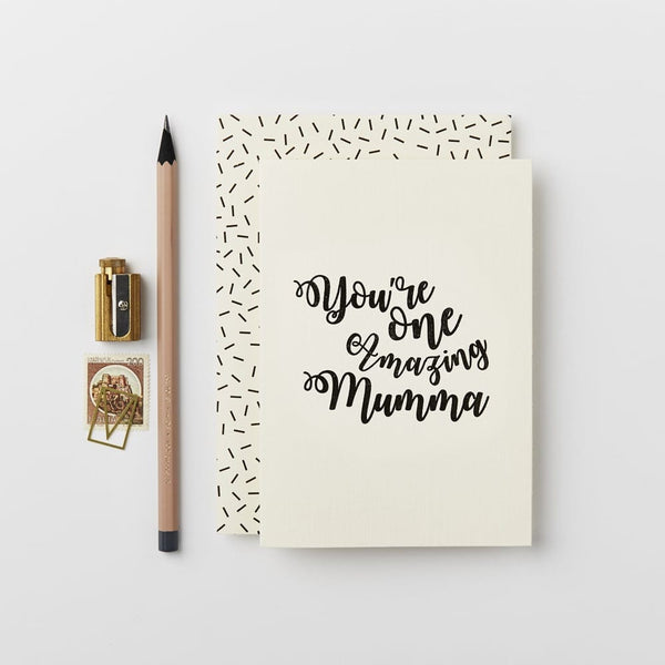 Amazing Mumma Card